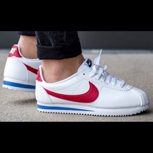 Nike Sz 8 Classic Cortez Sneaker